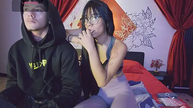 Snapshot of Chloe_MagnusKnight_ chatting on March 28, 12:16 pm Chloe MagnusKnight online show from March 28, 12:16 pm