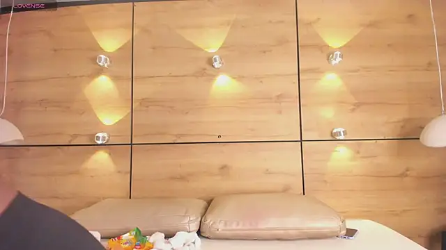 Snapshot of alika_brown_ chatting on March 31, 4:02 am alika brown online show from March 31, 4:02 am