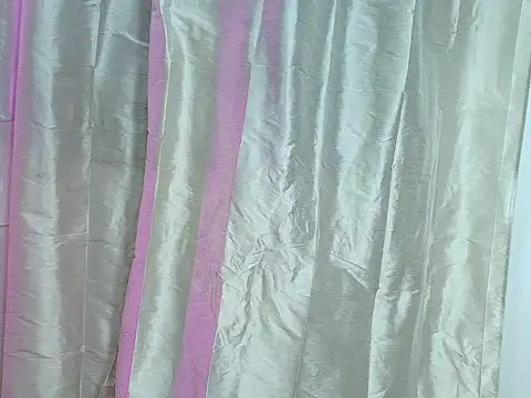 Snapshot of SweetLuna07 chatting on March 21, 8:19 am SweetLuna07 online show from March 21, 8:19 am