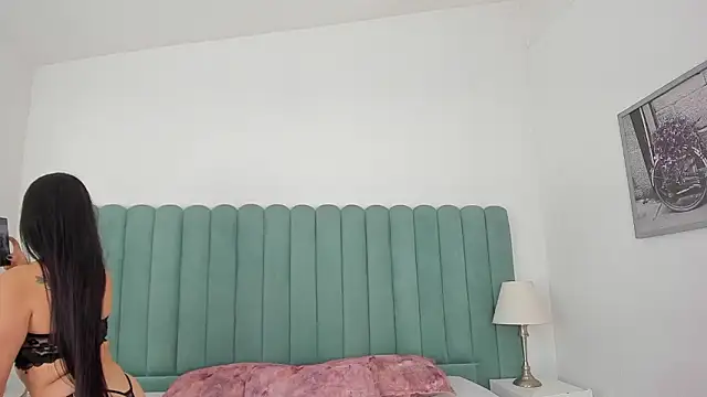 AntonnellaRios online show from March 27, 11:54 am