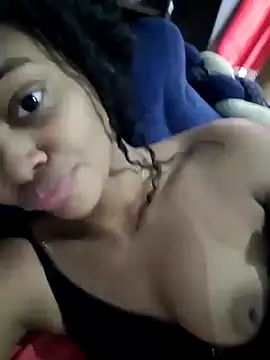 marialuiza2027 online show from May 7, 12:43 pm