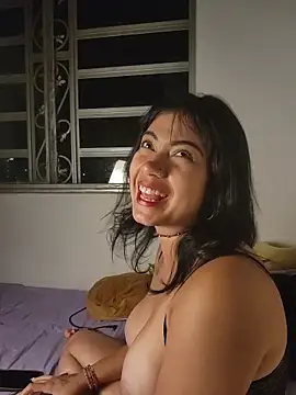 MiaNyx  online show from April 1, 12:00 am