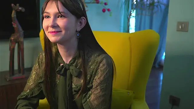 Snapshot of EuraButscher chatting on March 13, 1:07 pm EuraButscher online show from March 13, 1:07 pm