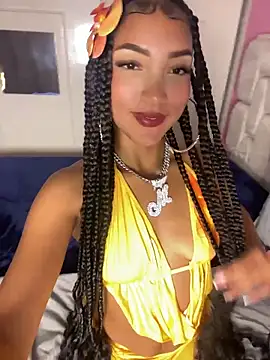 NaughtyLatinaxxx online show from May 20, 3:34 am