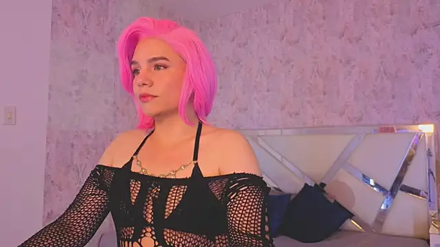 Snapshot of april_summer_ chatting on March 20, 8:35 pm april summer online show from March 20, 8:35 pm