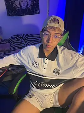 alejito jeje online show from March 21, 8:01 pm