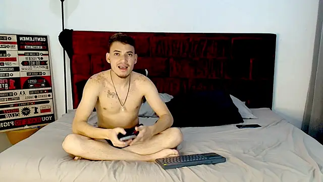 The Penthouse boys online show from May 13, 2:31 am