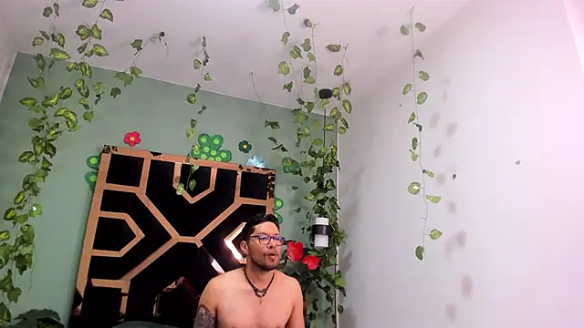 Snapshot of JHON_MASTER24 chatting on March 31, 12:05 pm JHON MASTER24 online show from March 31, 12:05 pm