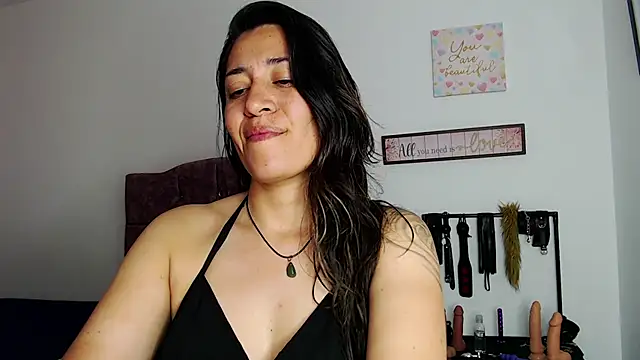 violeta scott online show from June 5, 2:12 pm