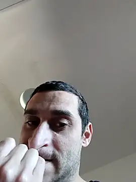 Snapshot of gabry21e5 chatting on May 17, 6:44 am gabry21e5 online show from May 17, 6:44 am