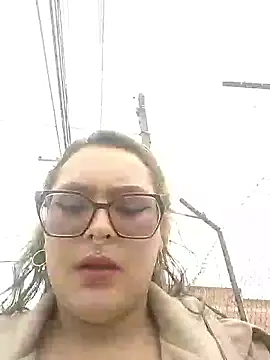 Snapshot of annie_27 chatting on March 17, 3:04 pm annie 27 online show from March 17, 3:04 pm