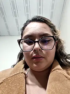 Snapshot of annie_27 chatting on March 18, 4:10 pm annie 27 online show from March 18, 4:10 pm