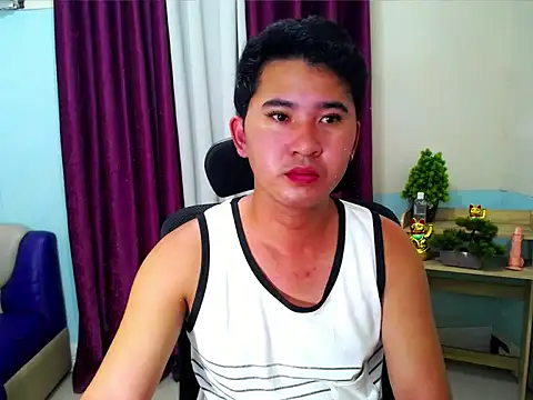 urhotasian online show from March 30, 4:24 am