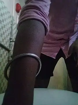 Snapshot of Homelanderss09x chatting on April 4, 6:22 am Homelanderss09x online show from April 4, 6:22 am