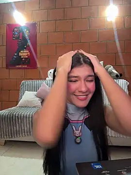 xayah cute online show from April 7, 5:41 am