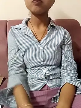 Snapshot of ritika_gupta02 chatting on April 21, 7:06 pm ritika gupta02 online show from April 21, 7:06 pm