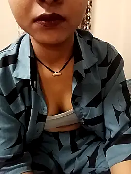 Snapshot of ritika_gupta02 chatting on April 27, 6:50 pm ritika gupta02 online show from April 27, 6:50 pm