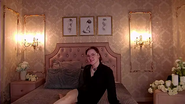 ViliannaBlack online show from March 21, 4:17 am