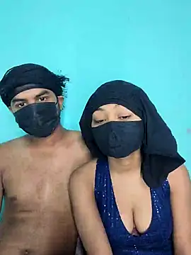 Snapshot of Beauty_queen_21 chatting on March 30, 1:50 am Beauty queen 21 online show from March 30, 1:50 am