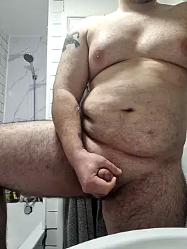 bigmillz32 online show from March 31, 11:16 pm