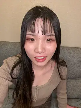 una2001 online show from March 13, 2:45 pm