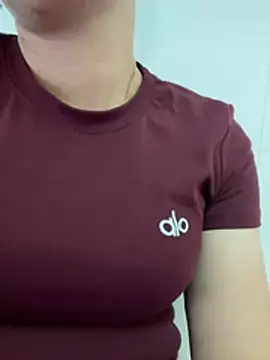 Sunny-yy online show from April 3, 10:13 am