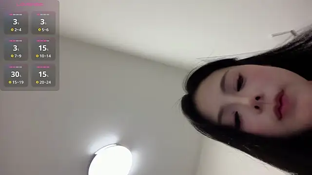 tongtong-520 online show from March 28, 6:40 pm