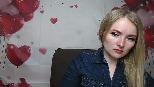 Nic0leDreams online show from April 2, 5:10 pm