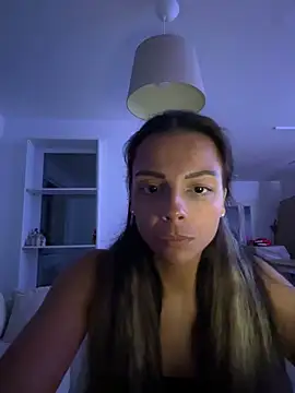 Snapshot of SweetLillySugar chatting on March 23, 12:58 am SweetLillySugar online show from March 23, 12:58 am