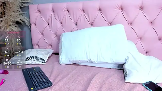Austin twink online show from May 7, 12:43 pm