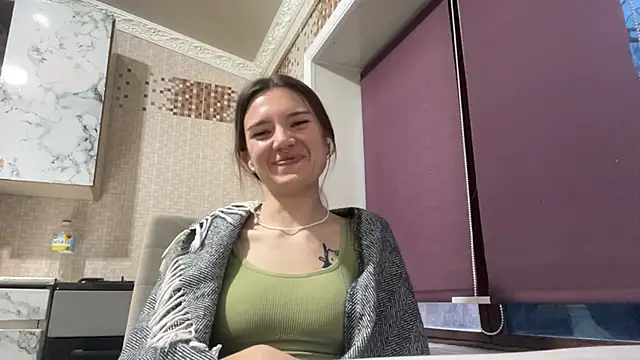 Lili Kilian online show from March 18, 1:36 pm