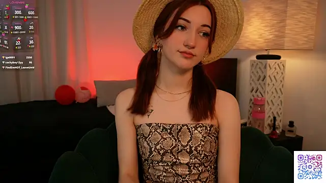 SweeetMila online show from March 22, 4:21 pm