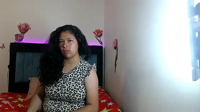 KARLYXS online show from March 14, 12:43 pm