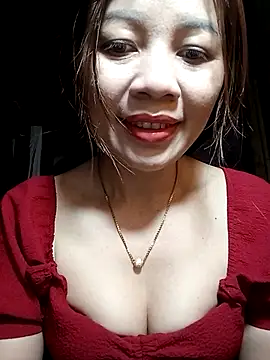 Yiyi102300 online show from March 27, 1:55 pm