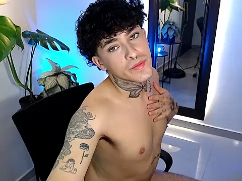 Snapshot of stevennavarro chatting on March 16, 12:49 am stevennavarro online show from March 16, 12:49 am