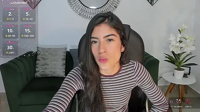 Snapshot of Ninna_Asppen_ chatting on March 30, 5:30 am Ninna Asppen online show from March 30, 5:30 am