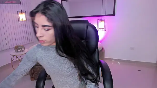 Snapshot of Ninna_Asppen_ chatting on April 4, 5:06 am Ninna Asppen online show from April 4, 5:06 am