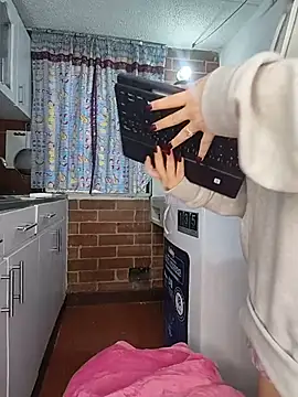 Snapshot of PaoMonoba chatting on March 26, 9:20 pm PaoMonoba online show from March 26, 9:20 pm