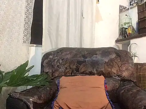 Snapshot of luckydick333 chatting on March 14, 10:26 pm luckydick333 online show from March 14, 10:26 pm