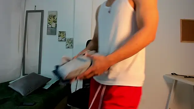 jaccob wesly online show from March 27, 2:06 pm