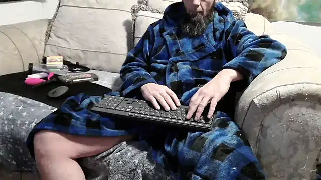 willywet online show from March 20, 5:12 am