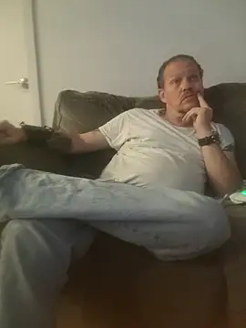 yourMasterisBored online show from March 26, 1:17 pm