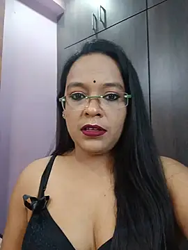 hornyrosy321 online show from May 16, 5:45 pm