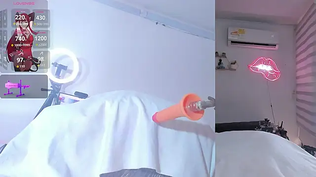 Snapshot of Bella_Donne_ chatting on March 29, 5:13 pm Bella Donne online show from March 29, 5:13 pm