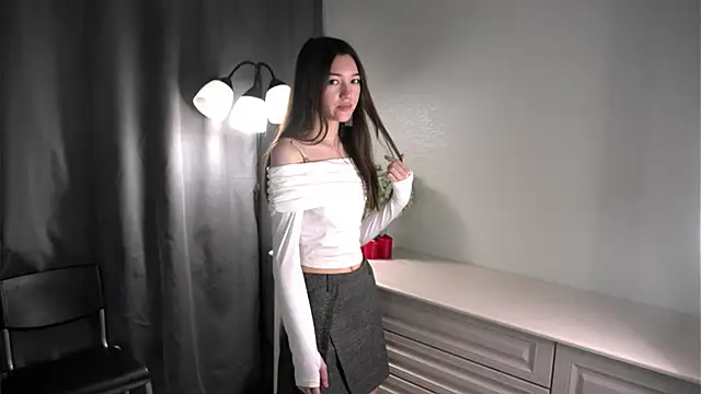 Snapshot of GenieDurrah chatting on March 31, 8:26 am GenieDurrah online show from March 31, 8:26 am