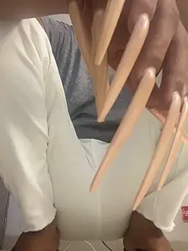 Snapshot of Lacolorinaa chatting on March 30, 12:22 am Lacolorinaa online show from March 30, 12:22 am