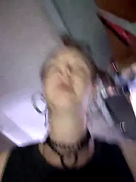 Snapshot of Ambionce chatting on March 20, 10:53 am Ambionce online show from March 20, 10:53 am