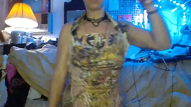 Snapshot of Ambionce chatting on March 31, 1:22 pm Ambionce online show from March 31, 1:22 pm