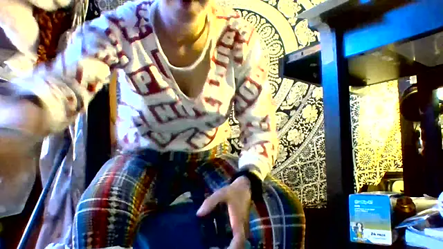 Ambionce online show from May 18, 4:46 pm