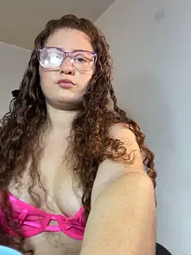 Snapshot of natural_ginger5 chatting on March 21, 9:40 pm natural ginger5 online show from March 21, 9:40 pm